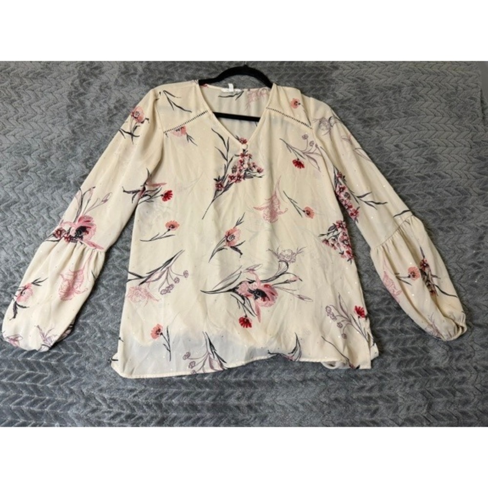Maurices Womens XS Floral Balloon Sleeve V-Neck Blouse Clip Dot Top 0311